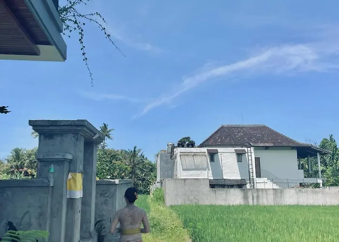 ゲストハウス Nirana ウブド